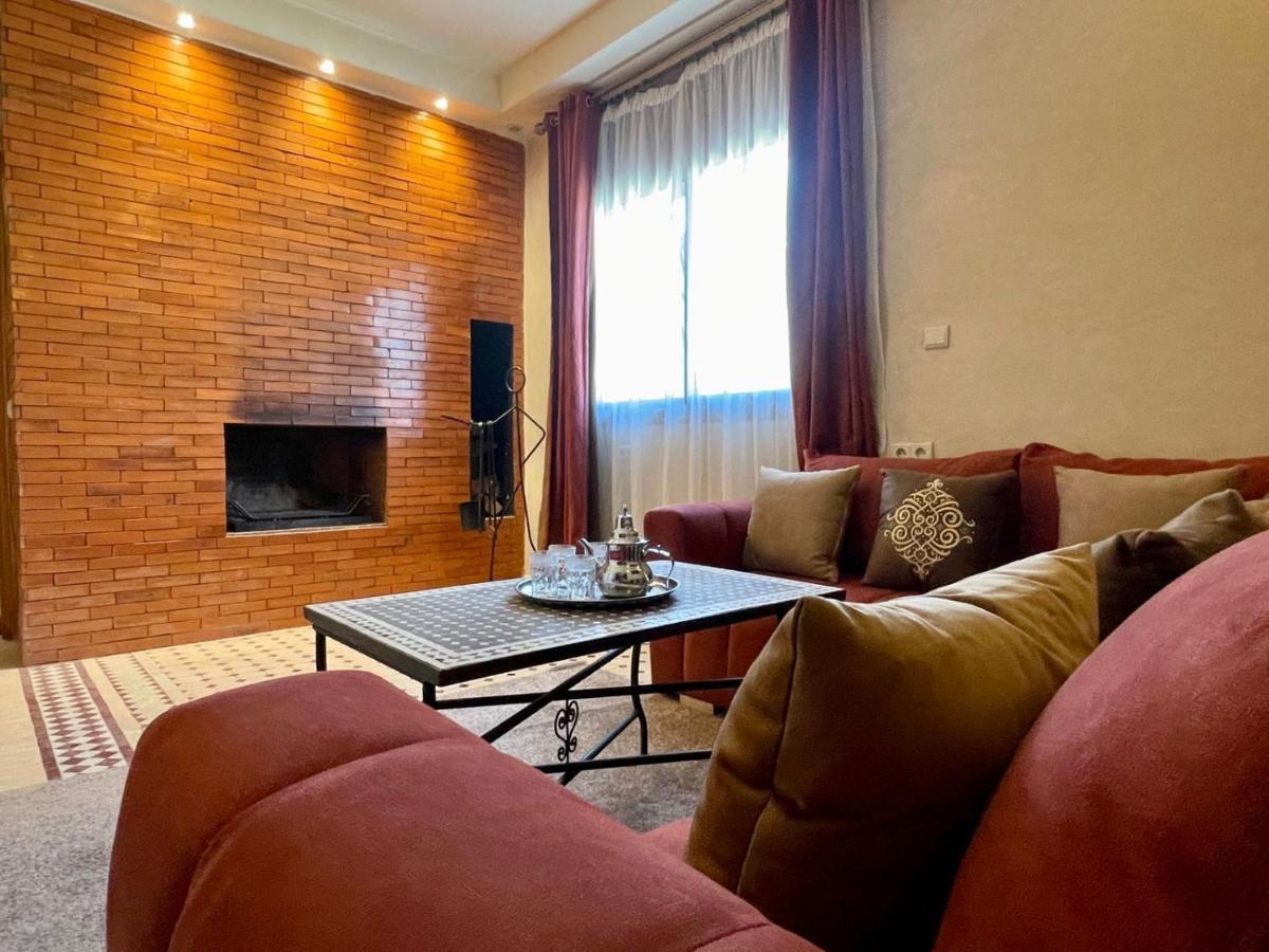Hotel Apartments Lexpert " Riad The Family" Мерзуга Экстерьер фото