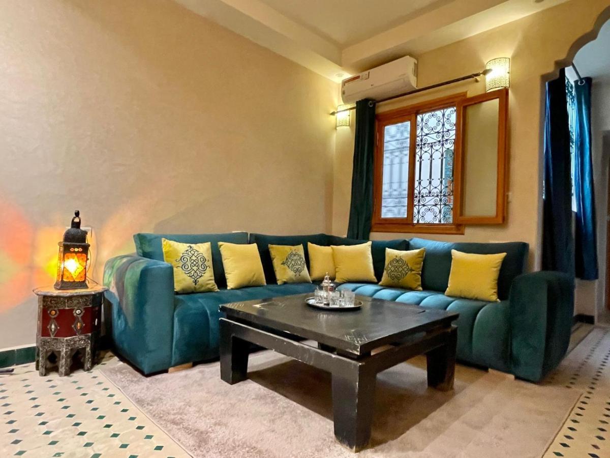 Hotel Apartments Lexpert " Riad The Family" Мерзуга Экстерьер фото